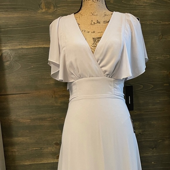 NEW Lulus Dearly Loved Light Grey Flutter Sleeve Maxi Dress NWT Size XS - Picture 5 of 14